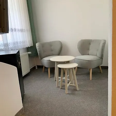 Bluhm's & Restaurant Am Markt فندق