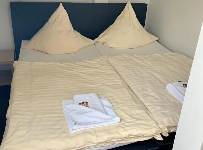 Bluhm's & Restaurant Am Markt Hotel Kyritz