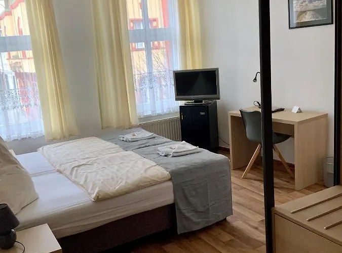 Bluhm's & Restaurant Am Markt Otel