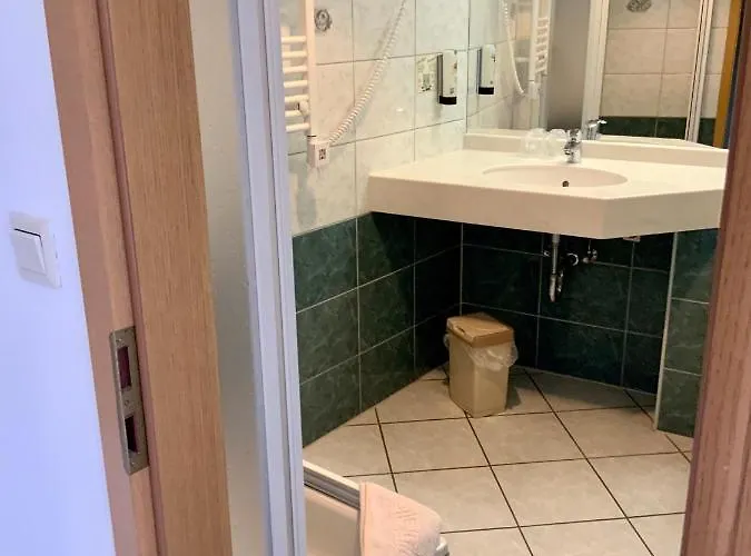 Hotel Bluhm's & Restaurant Am Markt